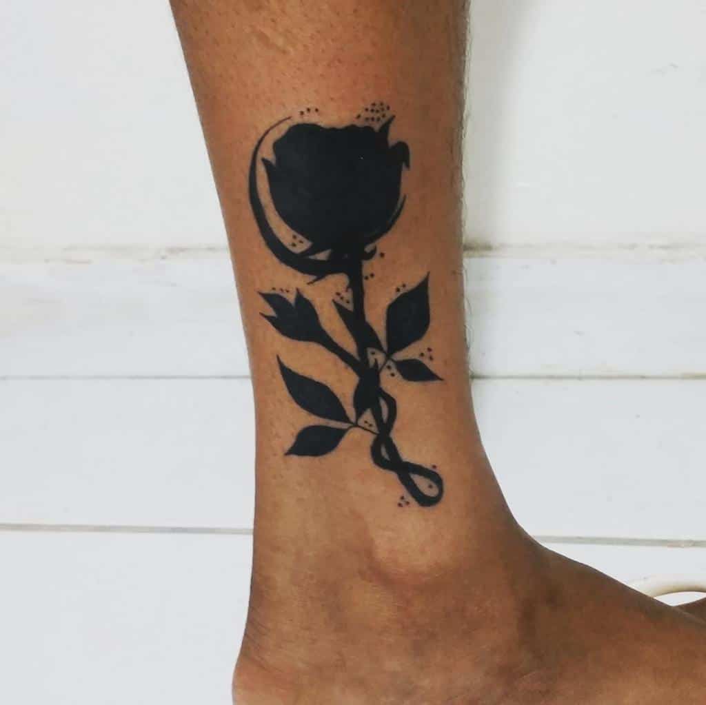 11 Tribal Rose Tattoo Ideas You Have To See To Believe