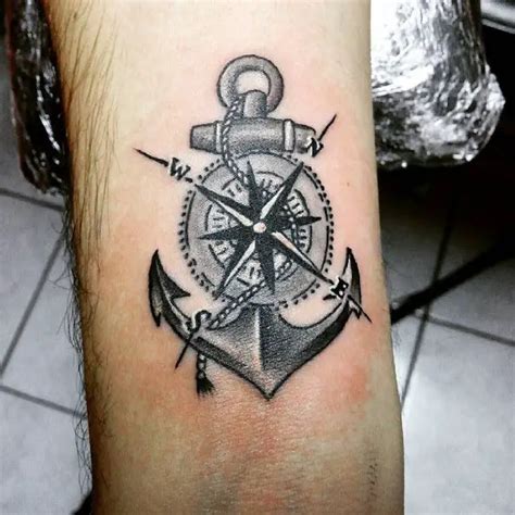 21 Adventurous Anchor Compass Tattoos With Meaning Tattoo Twist