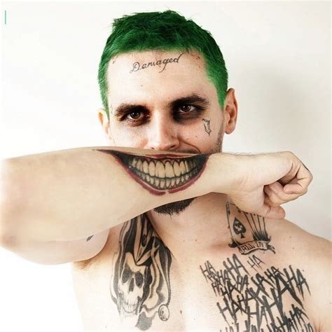 23 Joker Face Hand Tattoo Niccanellija