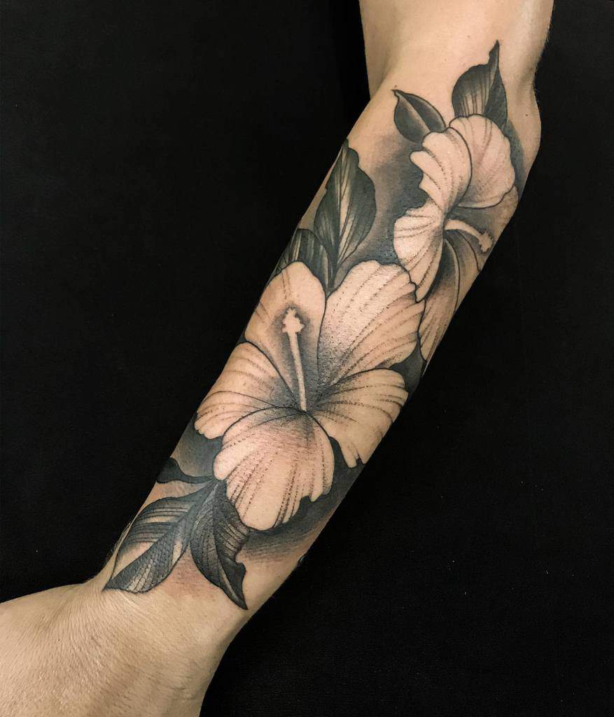 23 Stunning Hawaiian Flower Tattoos Meaning Tattooglee Hawaiian