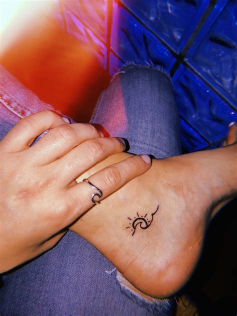 30 Cute Little Tattoo Designs