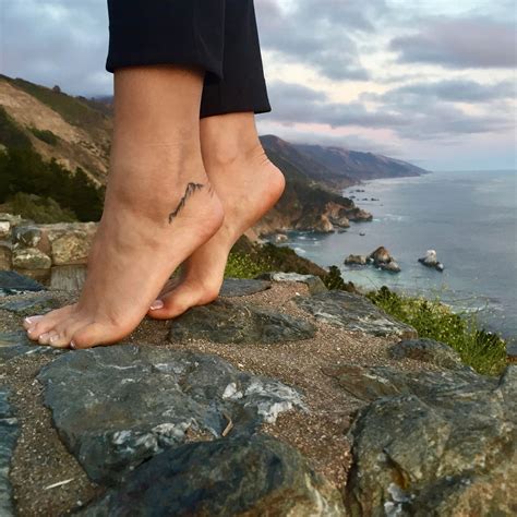 34 Elegant Foot Tattoo Design You Can Copy Mountain Tattoo Foot