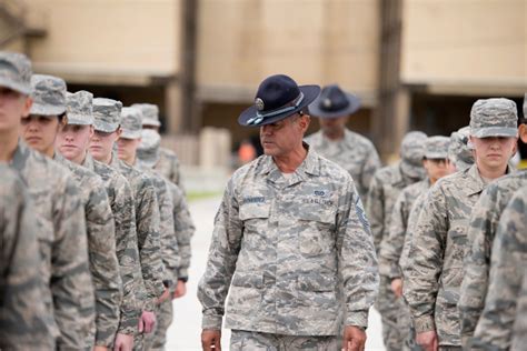 4 Steps For Visiting An Air Force Recruiter Near You Operation