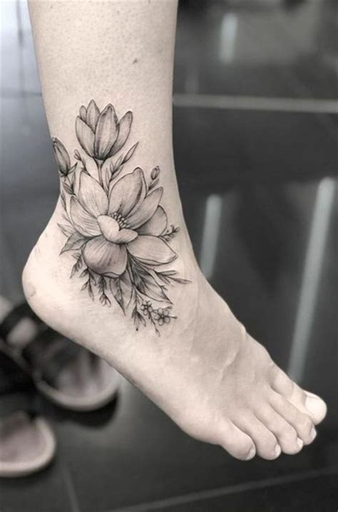 40 Gorgeous And Stunning Ankle Floral Tattoo Ideas For Your Inspiration