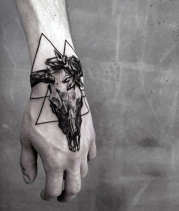 40 Unique Hand Tattoos For Men Manly Ink Design Ideas