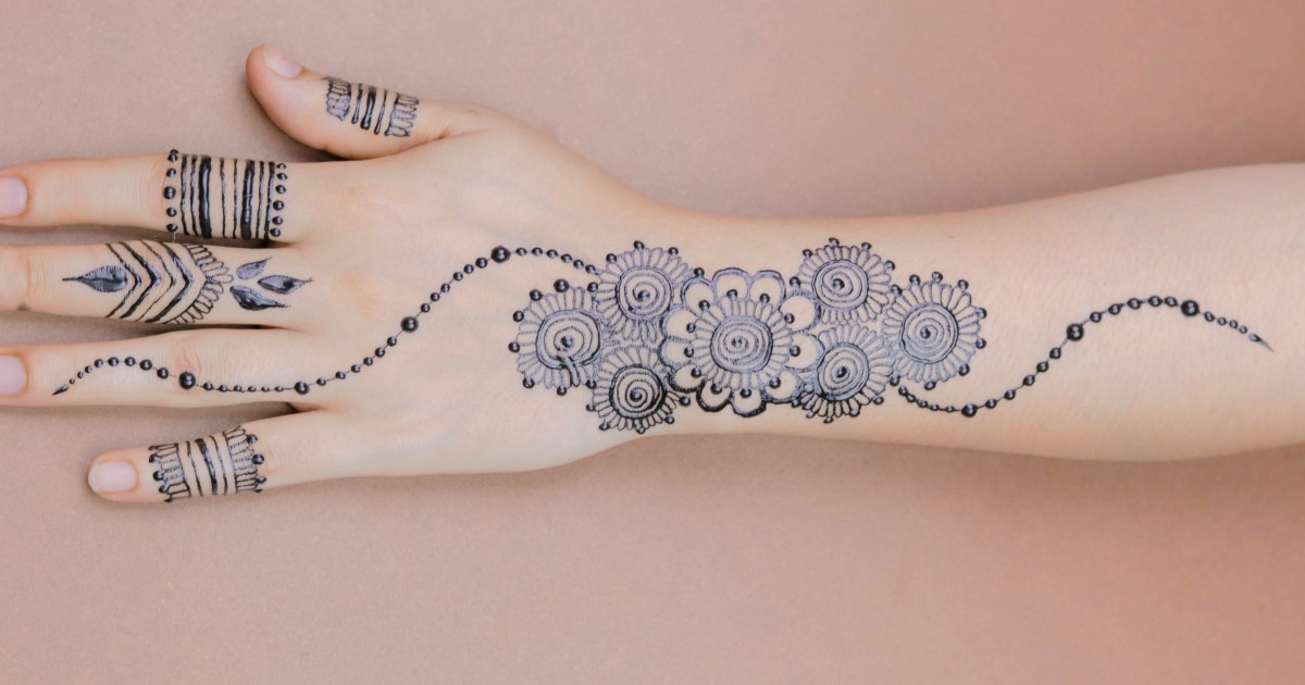 5 Simple Henna Designs For Beginners To Try Plus Tips Tricks