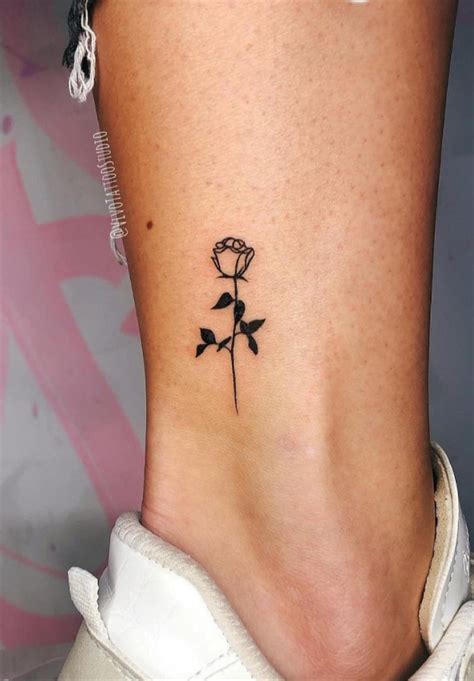 60 Best Female Rose Tattoo Designs 2022 Tattoo Inspiration Guide Page