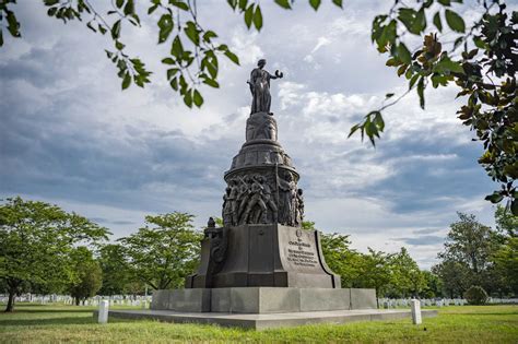 Arlington National Cemetery Seeks Feedback On Plans To Remove