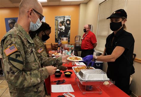 Army Meals Undergo Million Dollar Overhaul To Offer More Healthy Dietary Specific Choices