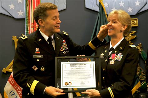 Army Reserve Top Warrant Officer Change Of Responsibility Article