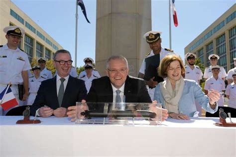 Australia Signs 50Bn Submarine Deal With France Businesstimeng