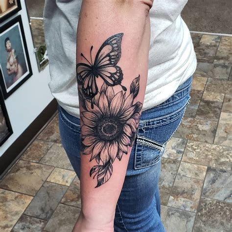 Butterfly And Flowers Tattoo Design We Know How To Do It