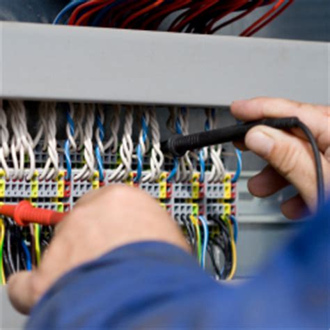 Career Information Powerhouse And Substation Electrical Repairers