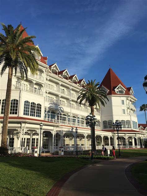 Carful Of Kids Resort Review The Grand Floridian Resort Walt Disney