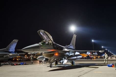 Colorado Air National Guard Conducts F 16 Night Flying Training Amp Gt Co National Guard Amp Gt Archives