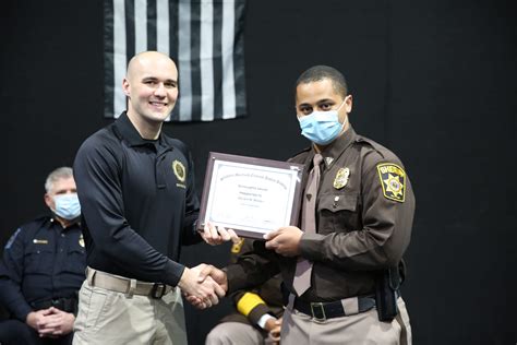 Correctional Officer Qualifications