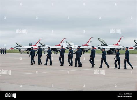 Delayed Entry Program Hi Res Stock Photography And Images Alamy