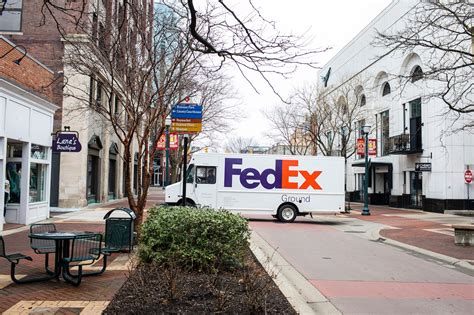 Fedex Hiring 200 Employees To Staff New Portage Facility Mlive Com