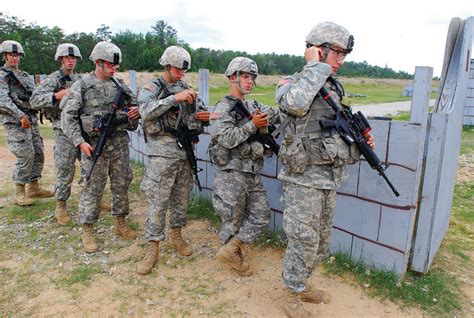 First Female Infantry Recruits Begin Basic Training At Fort Benning