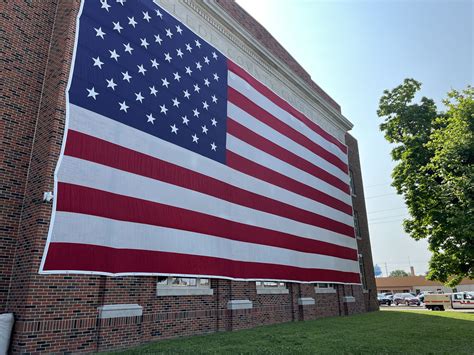 Flag Lowering At Laclede County Court House My Ozarks Online