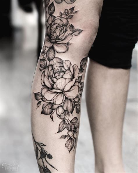 Floral Thigh Tattoos Floral Tattoo Sleeve Black Ink Tattoos Tattoo