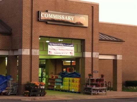 Fort Myer Commissary Shopping