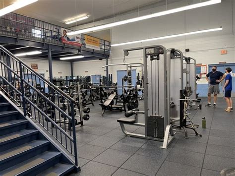 Fort Shafter Physical Fitness Center 10 Photos 12 Reviews Gyms