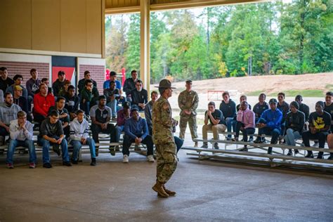 Future Soldiers Get Close Look At Basic Training During Visit To Fort