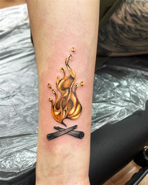 Gold Tattoo Ideas To A Touch Of Elegance To Your Ink