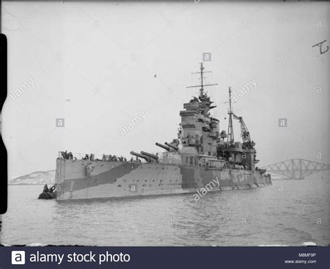 Hms Queen Elizabeth Ww2 Stock Photos Hms Queen Elizabeth Ww2 Stock