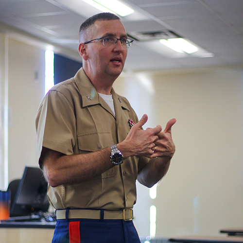 How An Eagle Can Be A Leader The Marine Corps Way Campus Echo Online