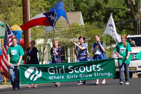 Huntsville Girl Scouts Celebrate 100Th Anniversary With Parade Girl Scouts Scout Girl Scout