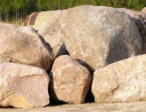 Large Rocks Boulders Price Varies Depending Upon Sizes Large