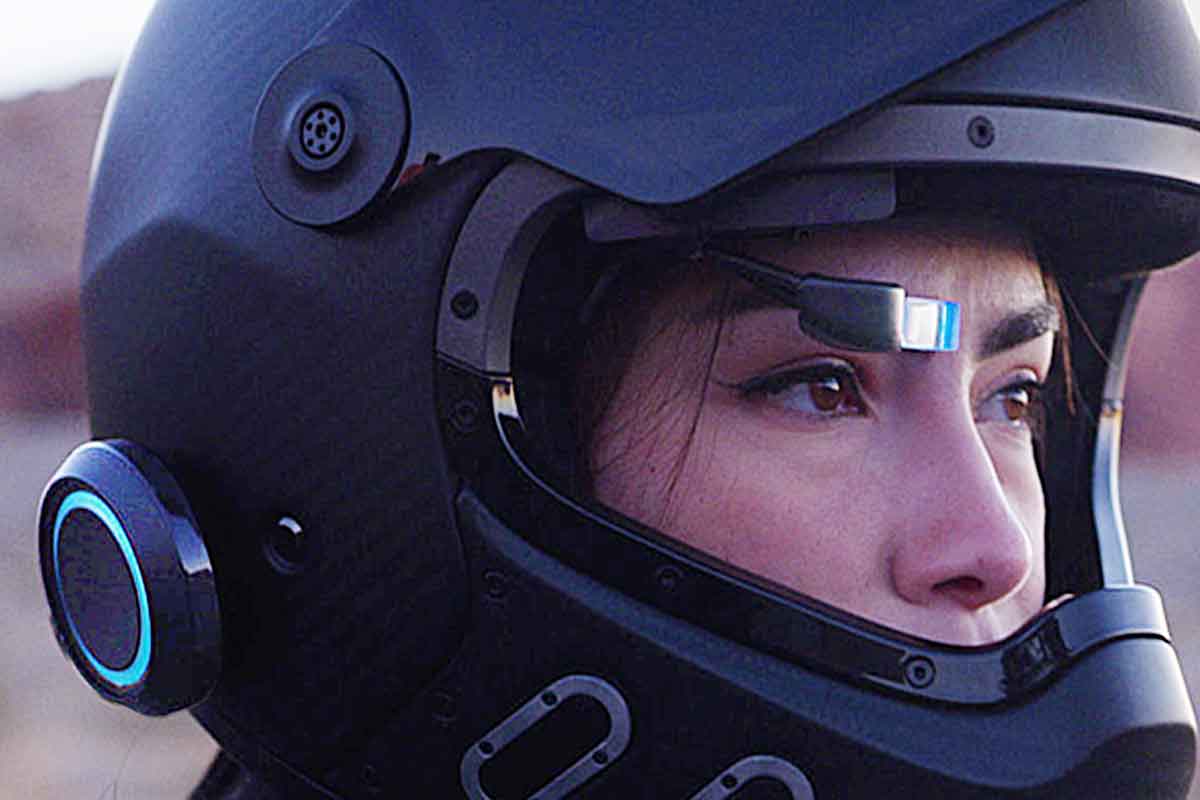 Make Your Helmet Smart With This Hud Projector Eyeride Hud Thesuperboo