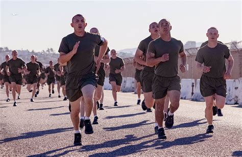 Marine Corps Physical Fitness Test Pft Military Com