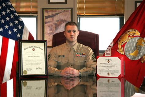 Midwest Marines Recruiter Wins Recruiting Command S Top Recruiter Honor