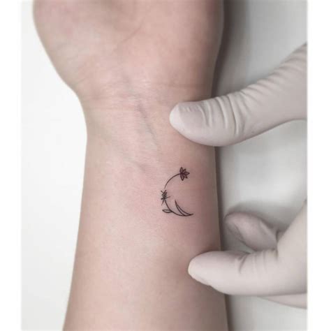 Minimalist Tattoo Wrist