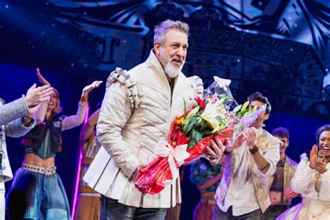 Photos See Nsync S Joey Fatone Take His First Bows In Juliet Playbill