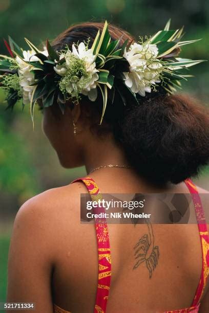 Polynesian Back Tattoos Photos And Premium High Res Pictures Getty Images