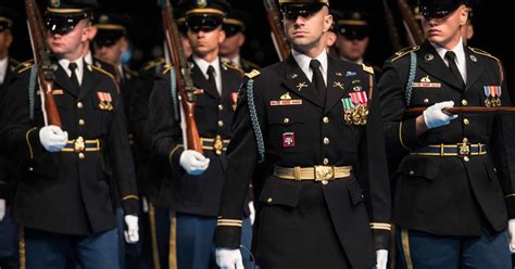 Redesigned Army Uniforms Site Provides Guidance For Soldiers On Combat