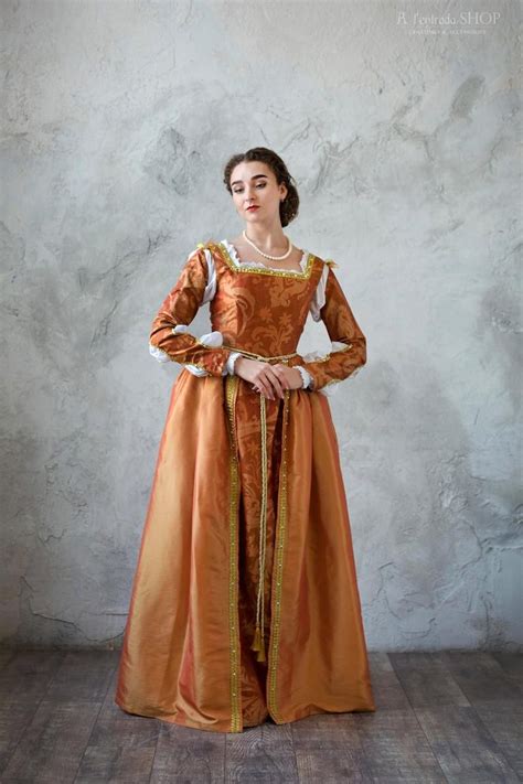 Renaissance Dress Historical Dress Late Xv Century Renaissance Gown