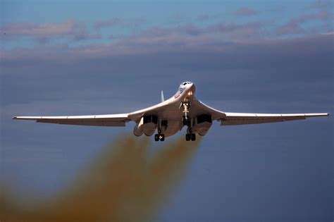 Russia S Tu 160 Blackjack And Tu 95Ms Bear Strategic Bombers Play