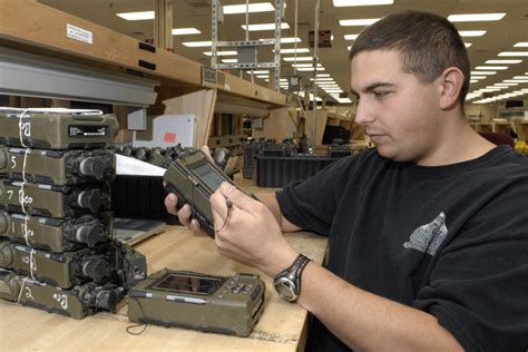 Technicians Repair Upgrade Cryptographic Keys Article The United States Army