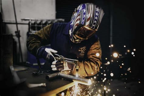 Tips For Sheet Metal Worker Job Welding