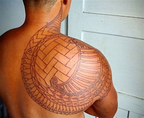 Tribal Shoulder Blade Tattoo