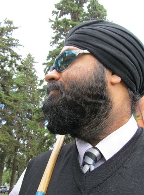 Trim Sikh Facial Hair