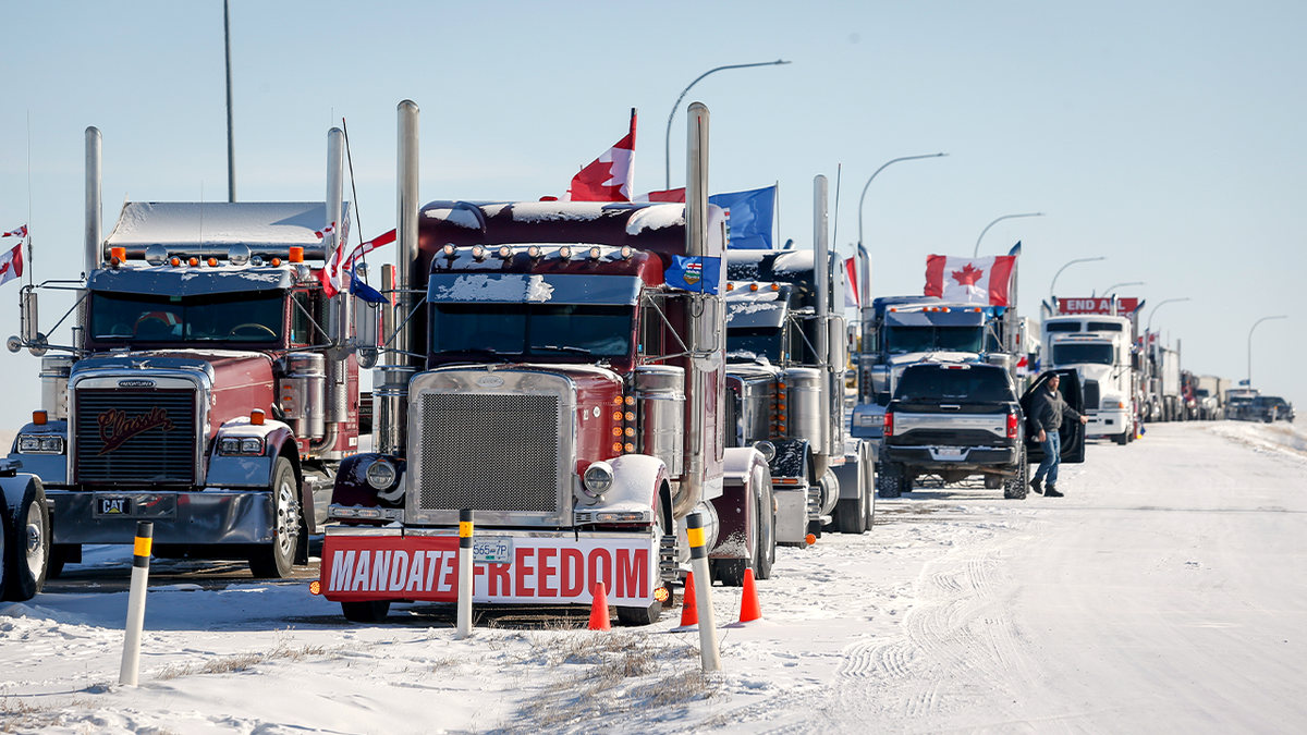 Truck Convoy In Texas