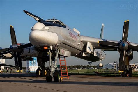 Tupolev Tu 95 Bear Photos History Specification