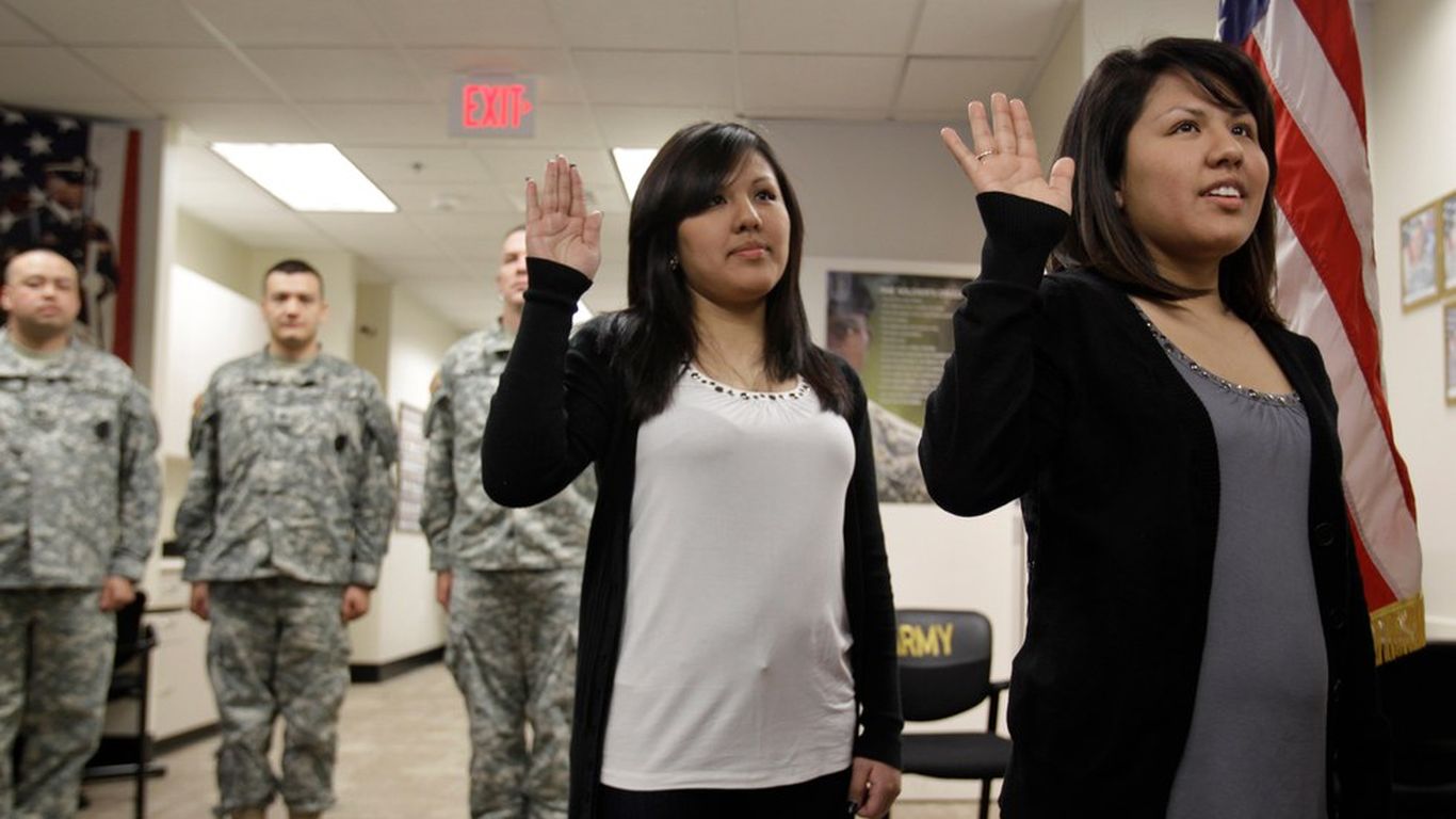 U S Army Cuts Hundreds Of Immigrant Recruits Contracts