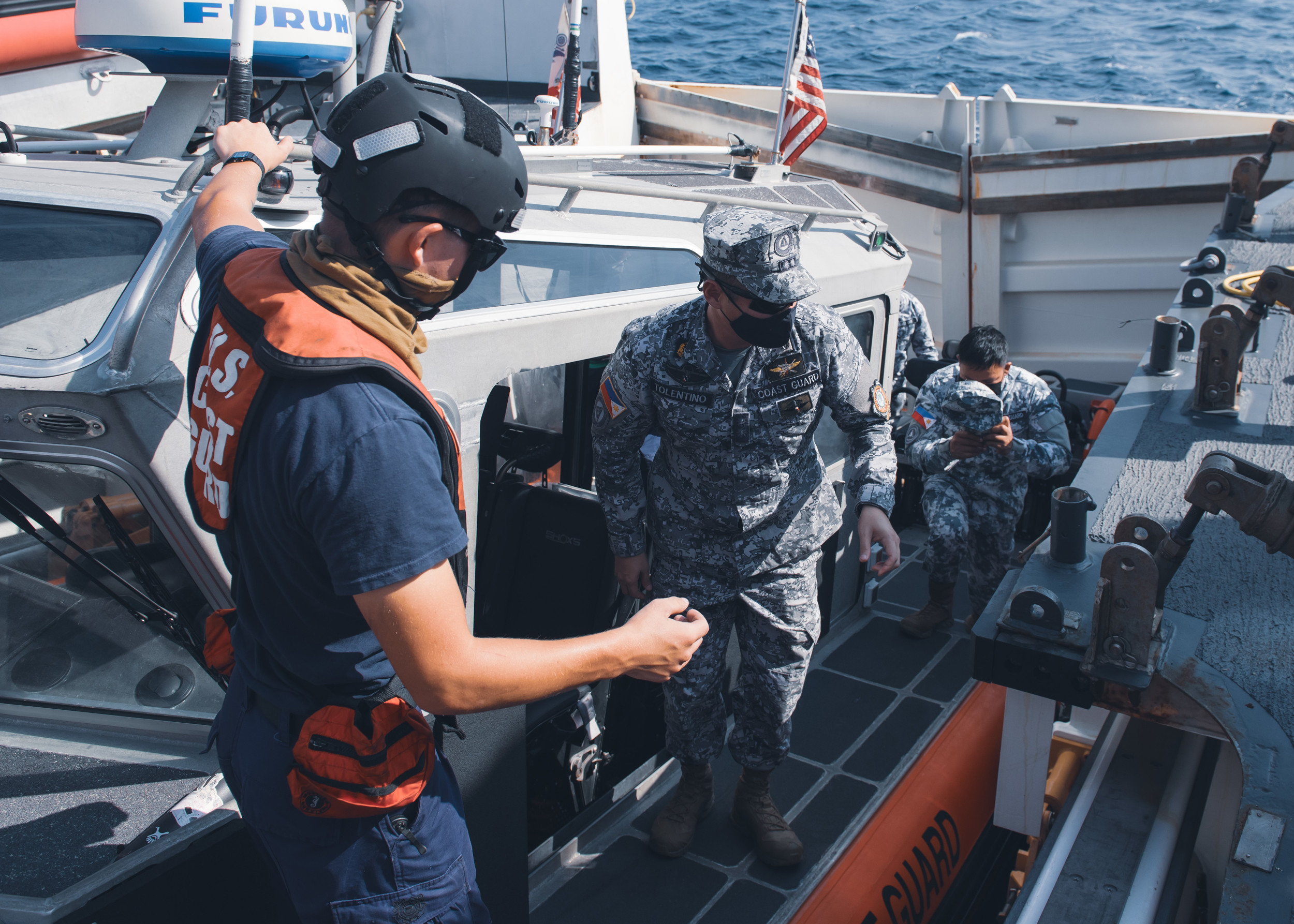 U S Coast Guard Concludes Training With Philippine Maritime Agencies